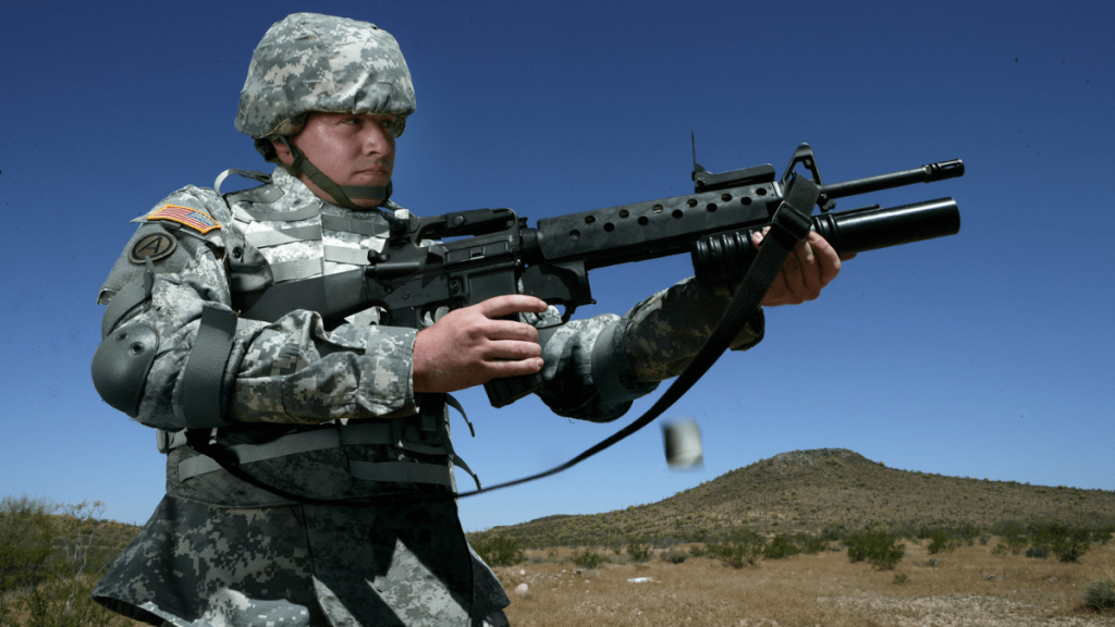 tHE m203 gRENADE lAUNCHER