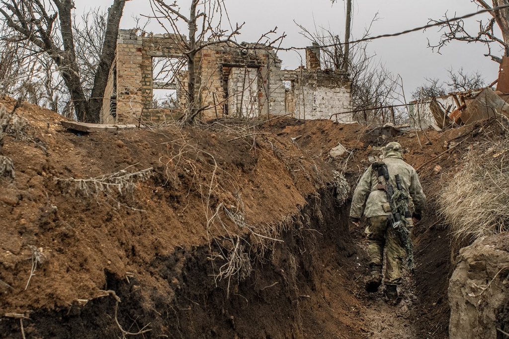 20 Epic Photos From Donetsk by War Photographer Guillaume Chauvin